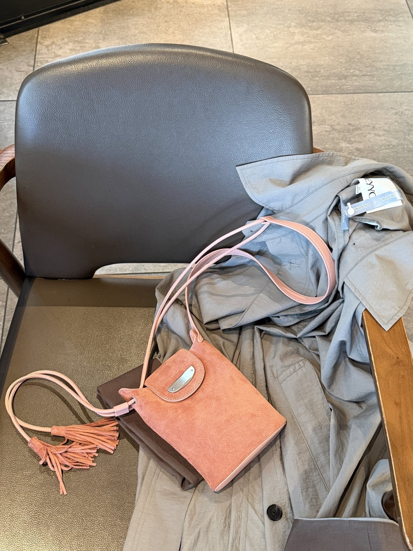 Women's Minority Simple Cell Solid Color Genuine Leather Phone Bags