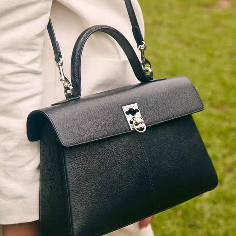 Comfortable Classic Designer Model Commuter Large Women's Shoulder Bag