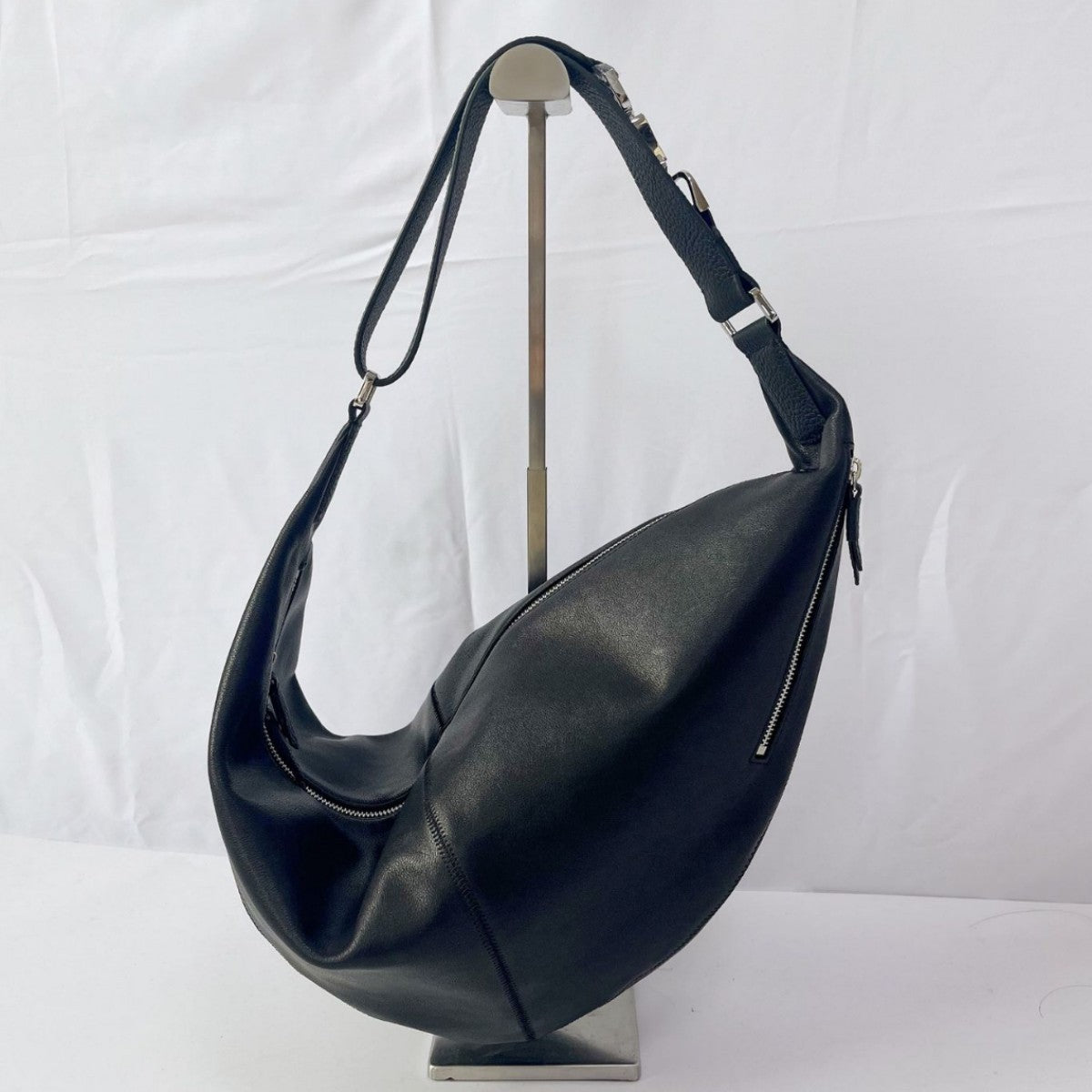 High Version Quiver Layer Cowhide Texture Dumpling Genuine Leather Underarm Bag