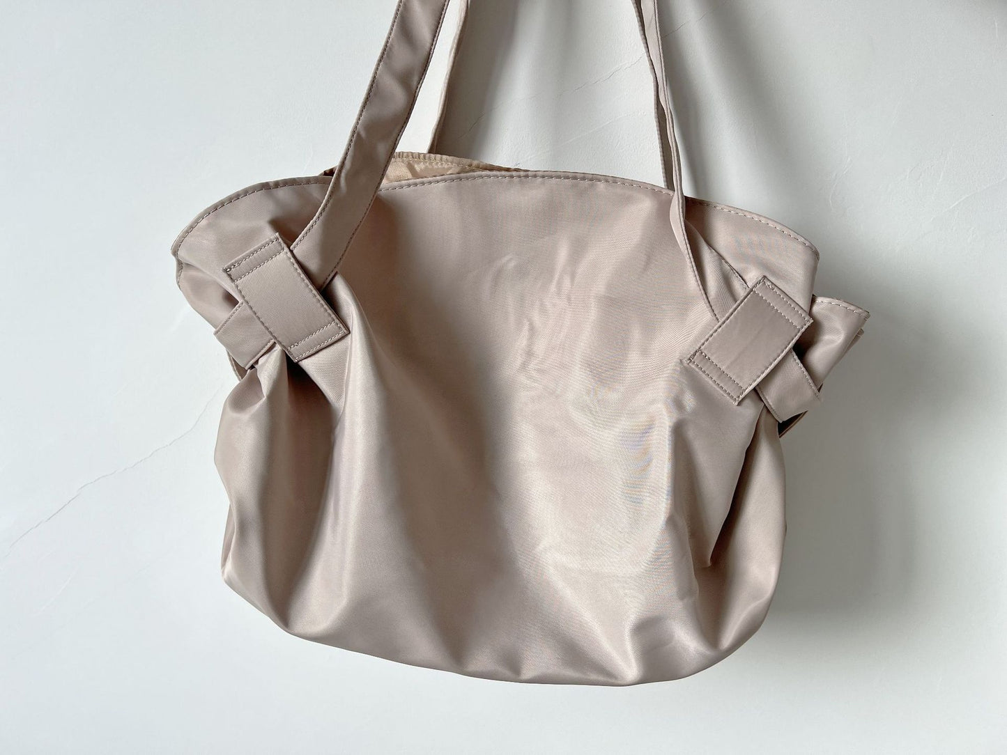 Beautiful Women's Camping Storage Large Capacity Women's Shoulder Bag