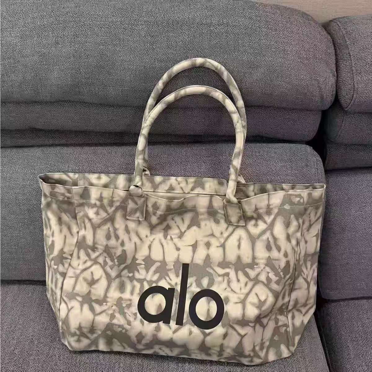 Women's Trendy Yoga Fitness Canvas Versatile Large Capacity Tote Bag