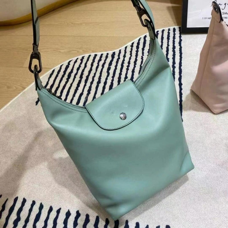 Women's Dragon Inlaid Underarm Large Capacity Fashion Women's Handbag
