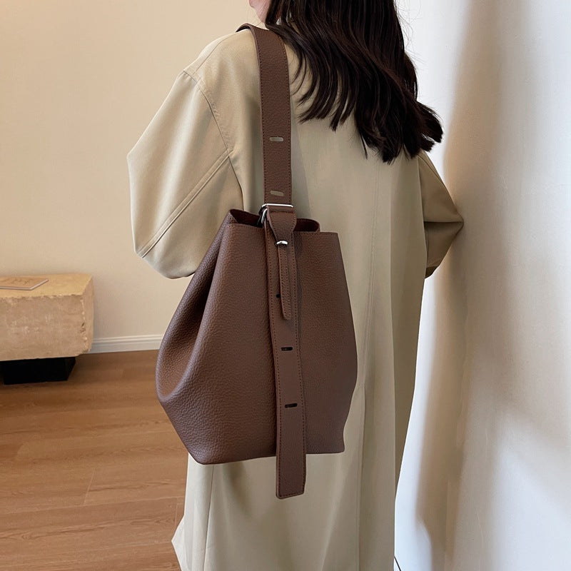 Women's Super Popular Retro Simple Large Capacity Tote Bags