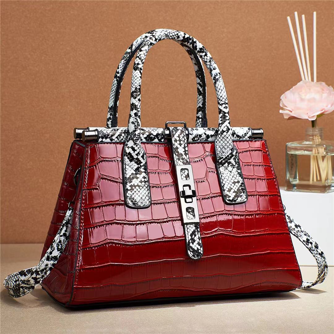 Women's Large Capacity Color Matching Western Style Textured Crocodile Pattern Simple Bags