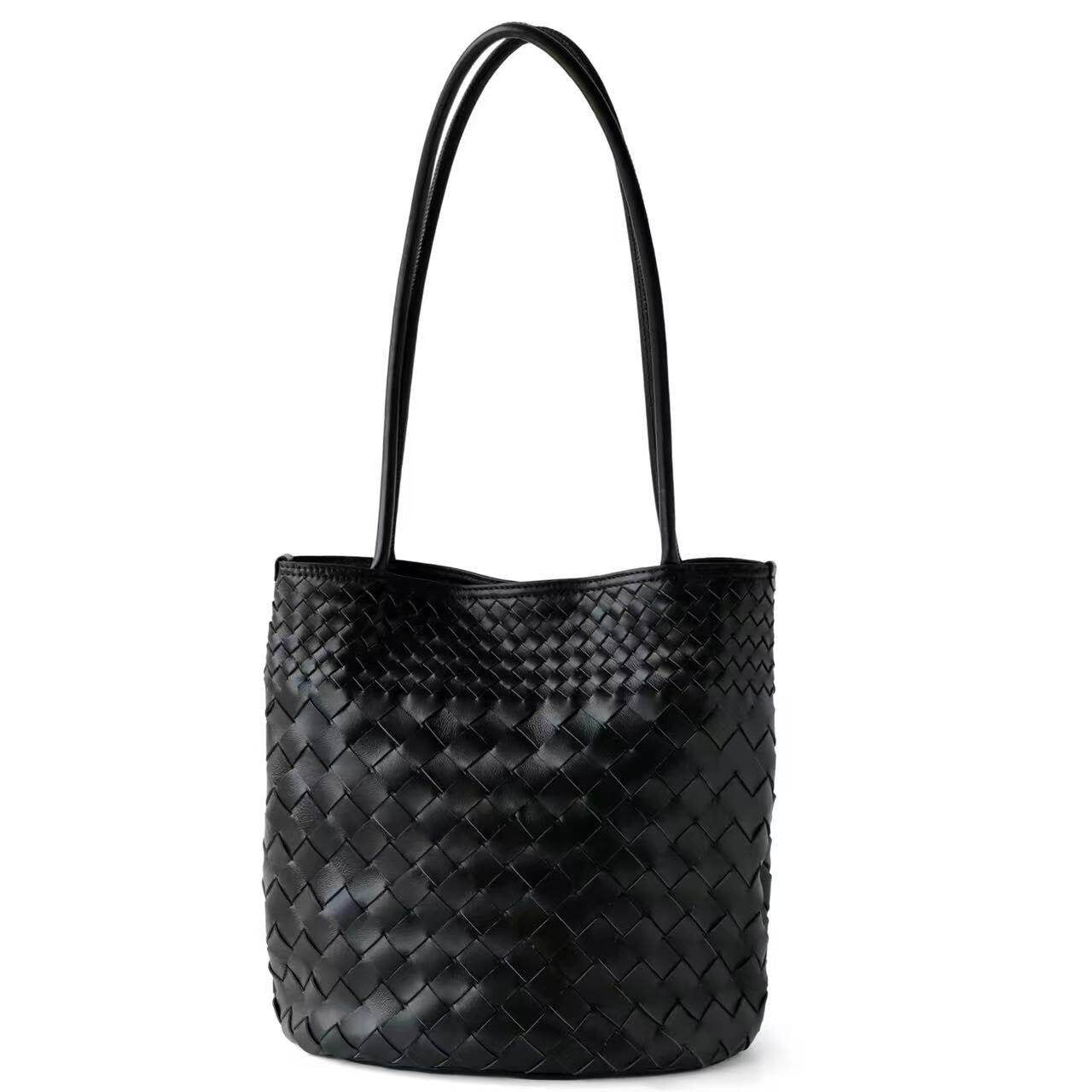Women's Early Autumn High-grade Niche Hair Fashion Bucket Bag