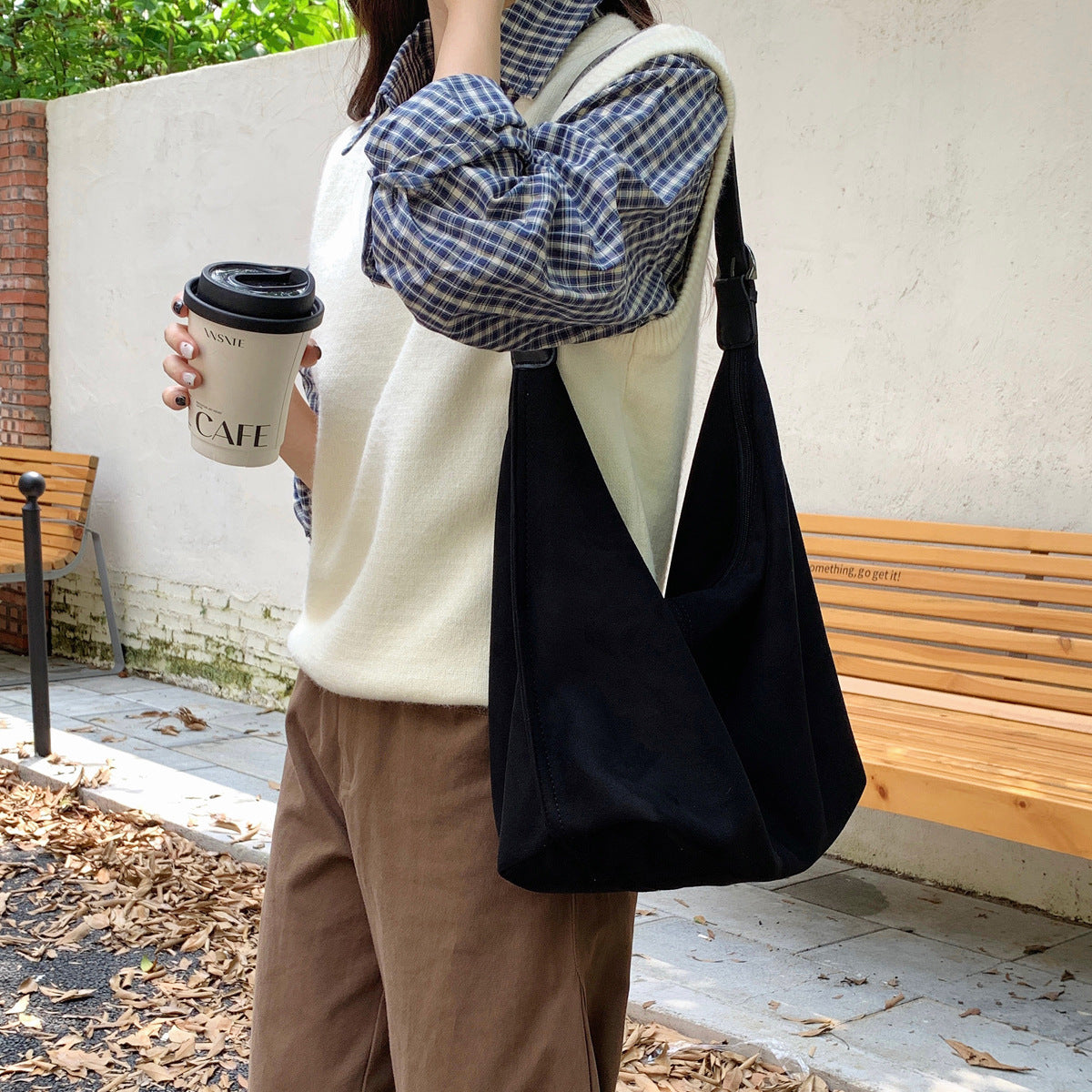 Suede Niche Retro Dumpling Large Capacity Bags