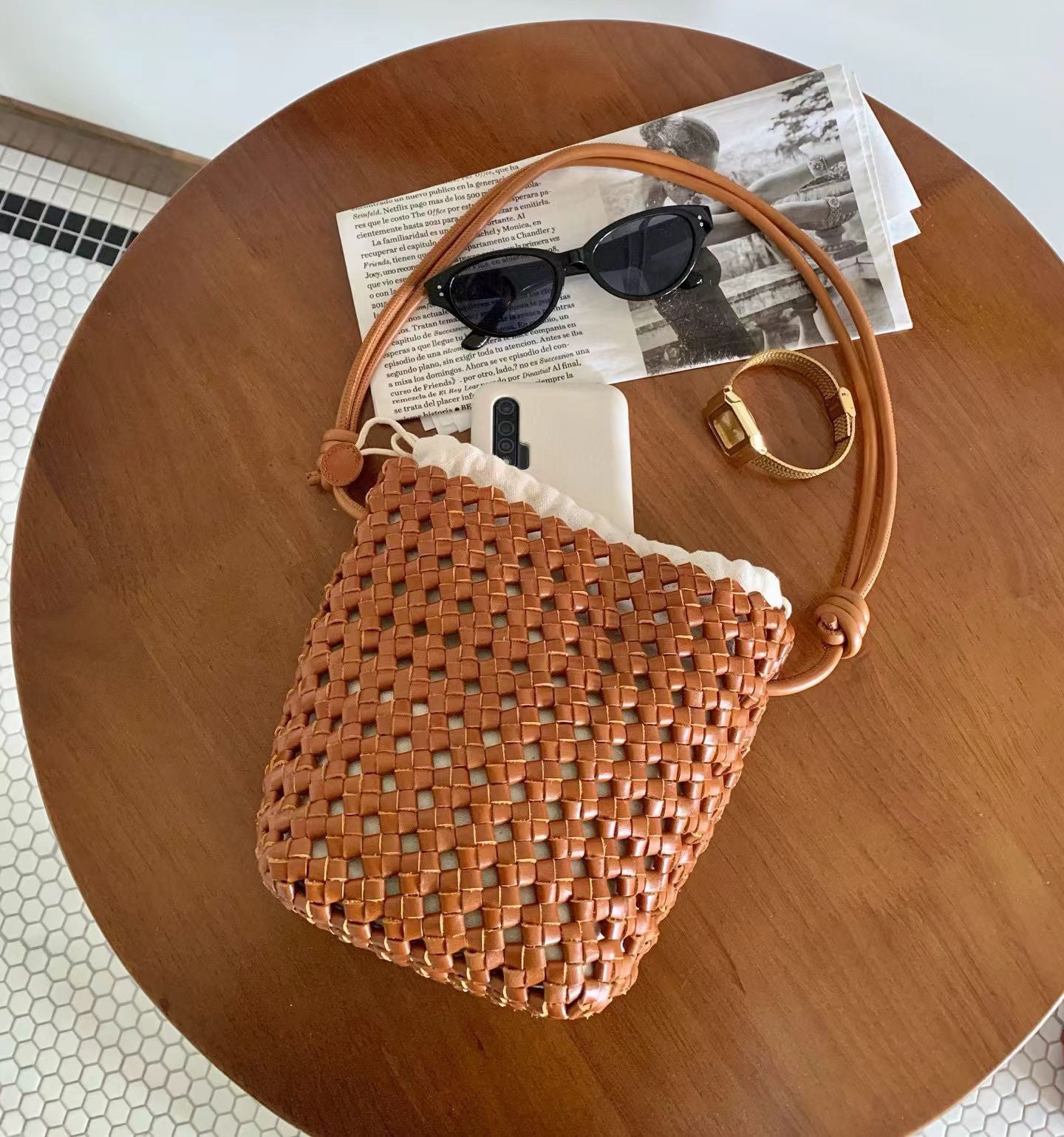 Windmill Knot First Layer Cowhide Handmade Woven Single Hollow Bucket Bags