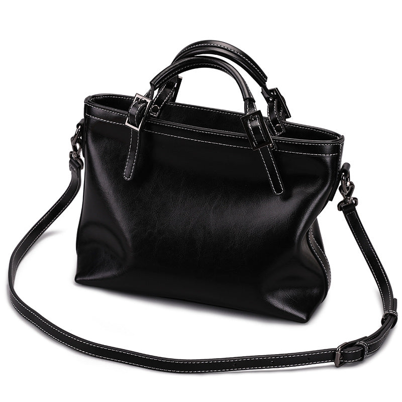 Women's Summer Vintage Leather Simple Commute Cowhide Women's Shoulder Bag