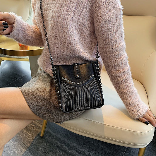 Women's Fashion Korean Style Black Mobile Tassel Women's Shoulder Bag