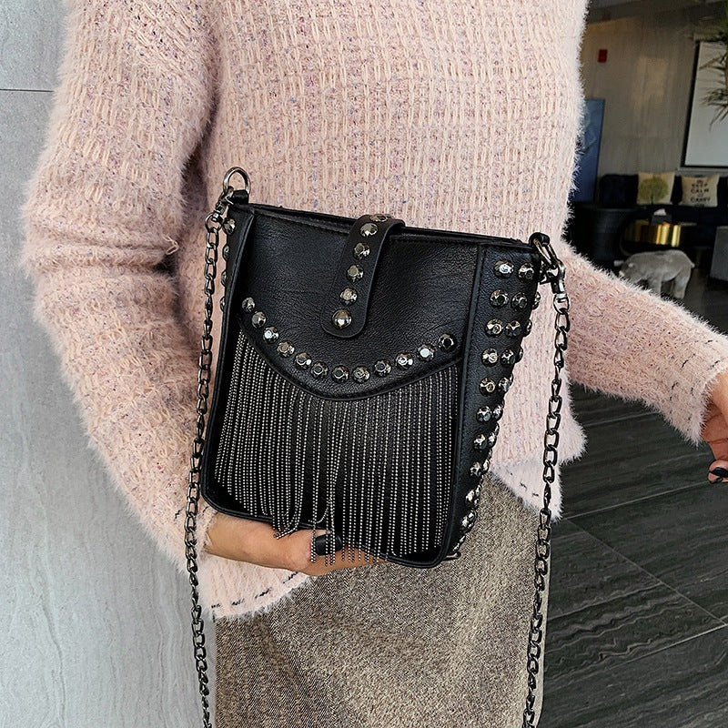 Women's Fashion Korean Style Black Mobile Tassel Women's Shoulder Bag