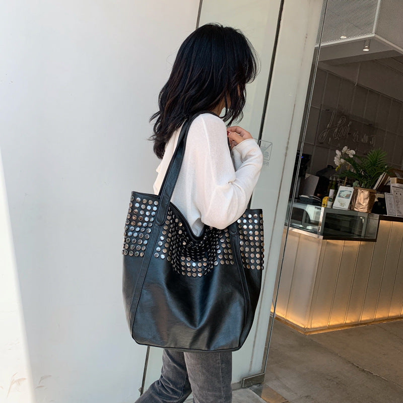 Women's Fashion Rivet Large Capacity Shopping Portable Underarm Tote Bags