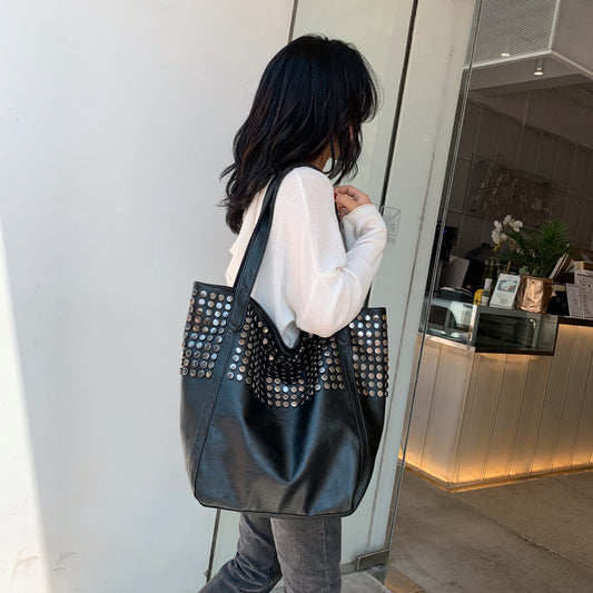 Women's Fashion Rivet Large Capacity Shopping Portable Underarm Tote Bags
