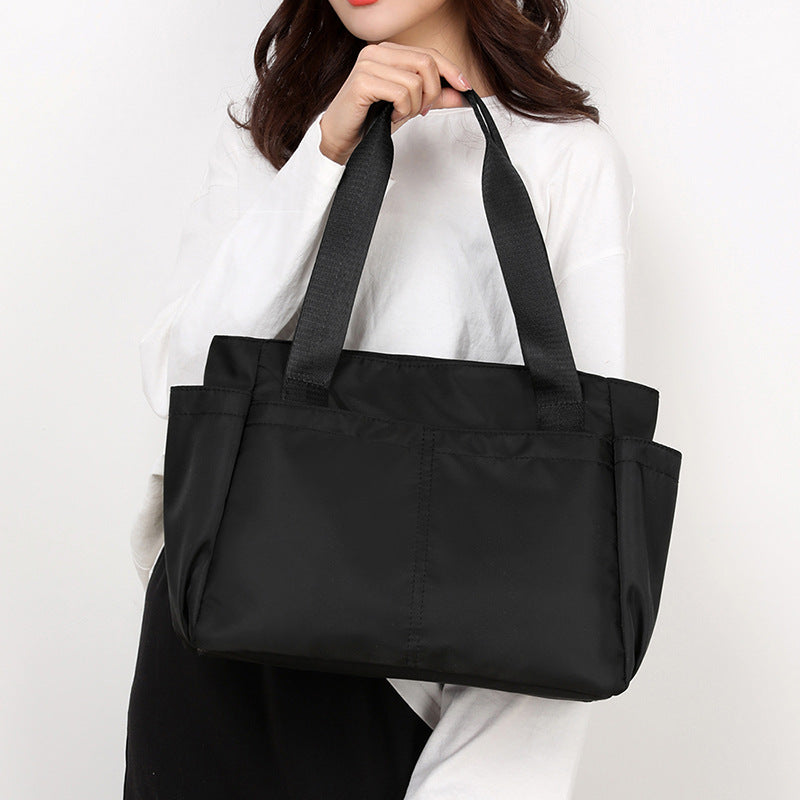 Women's Solid Color Leisure Light Durable Waterproof Travel Bags