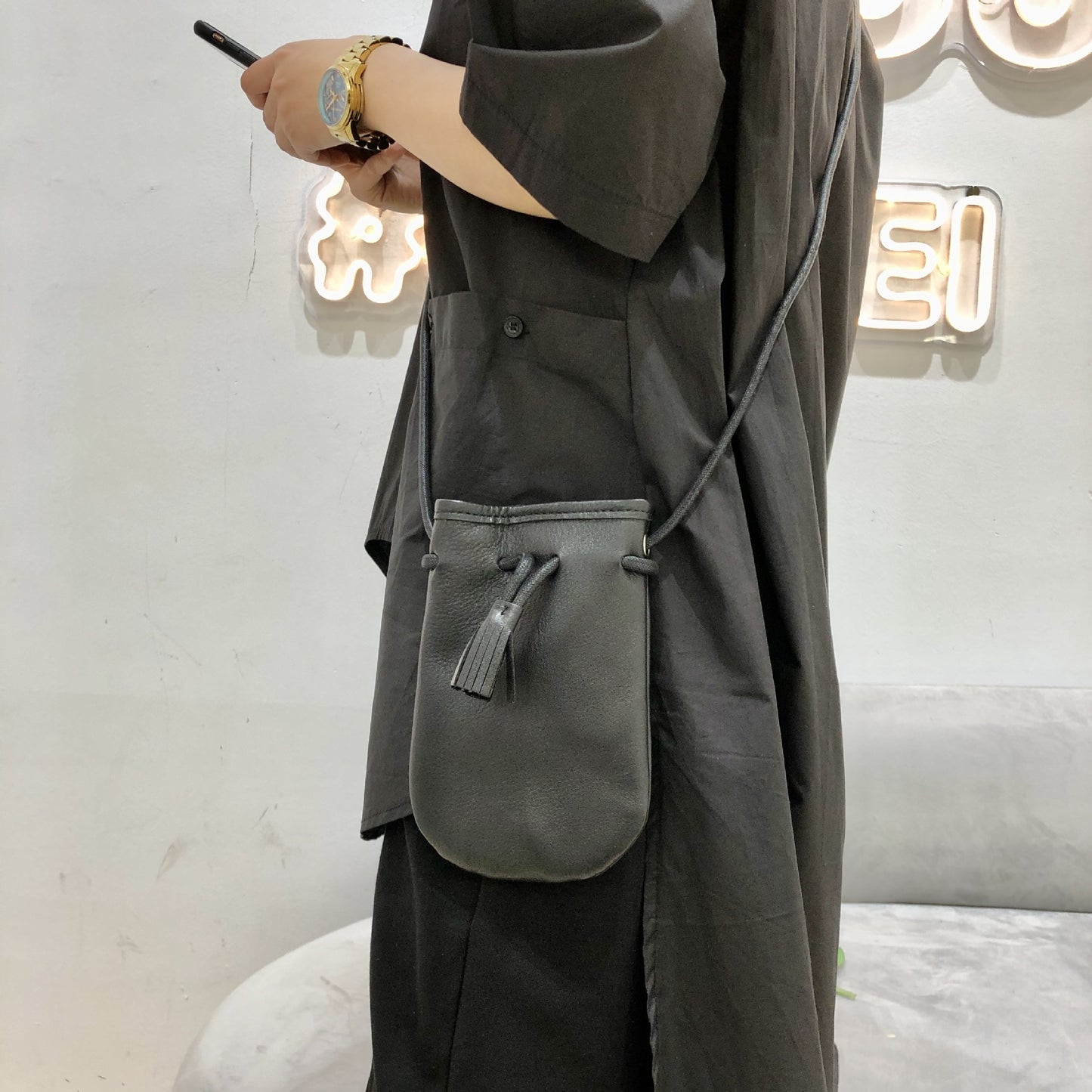 Women's Genuine Leather Handmade Mori Style First Layer Cowhide Phone Bags