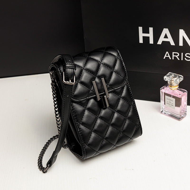 Attractive Women's Pin Classic Style Rhombus Women's Shoulder Bag
