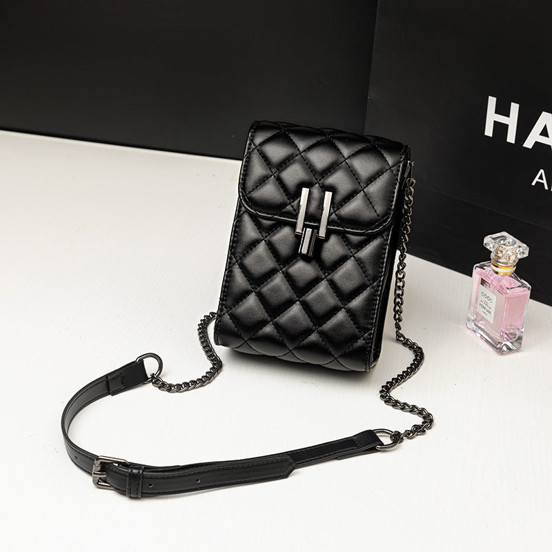 Attractive Women's Pin Classic Style Rhombus Women's Shoulder Bag