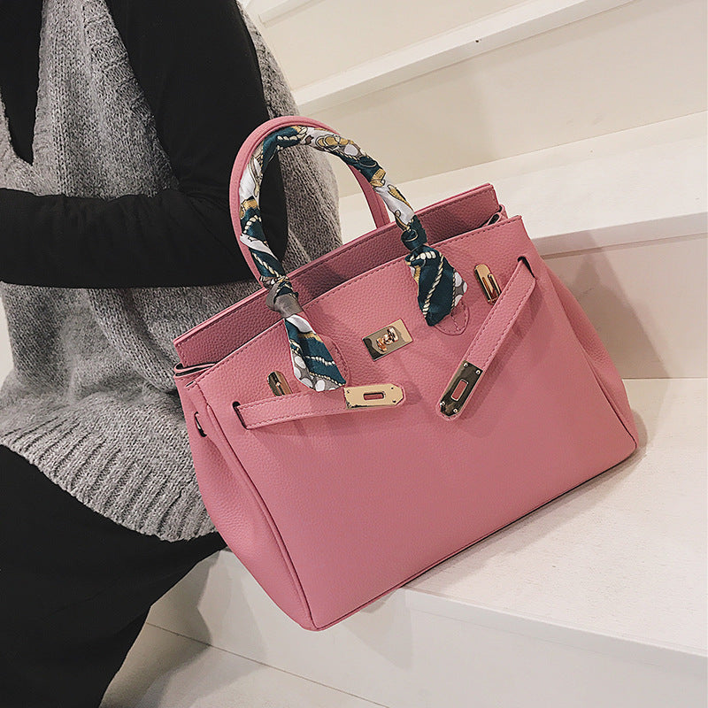 Trendy Charming Women's Big Fashionable Retro Women's Shoulder Bag