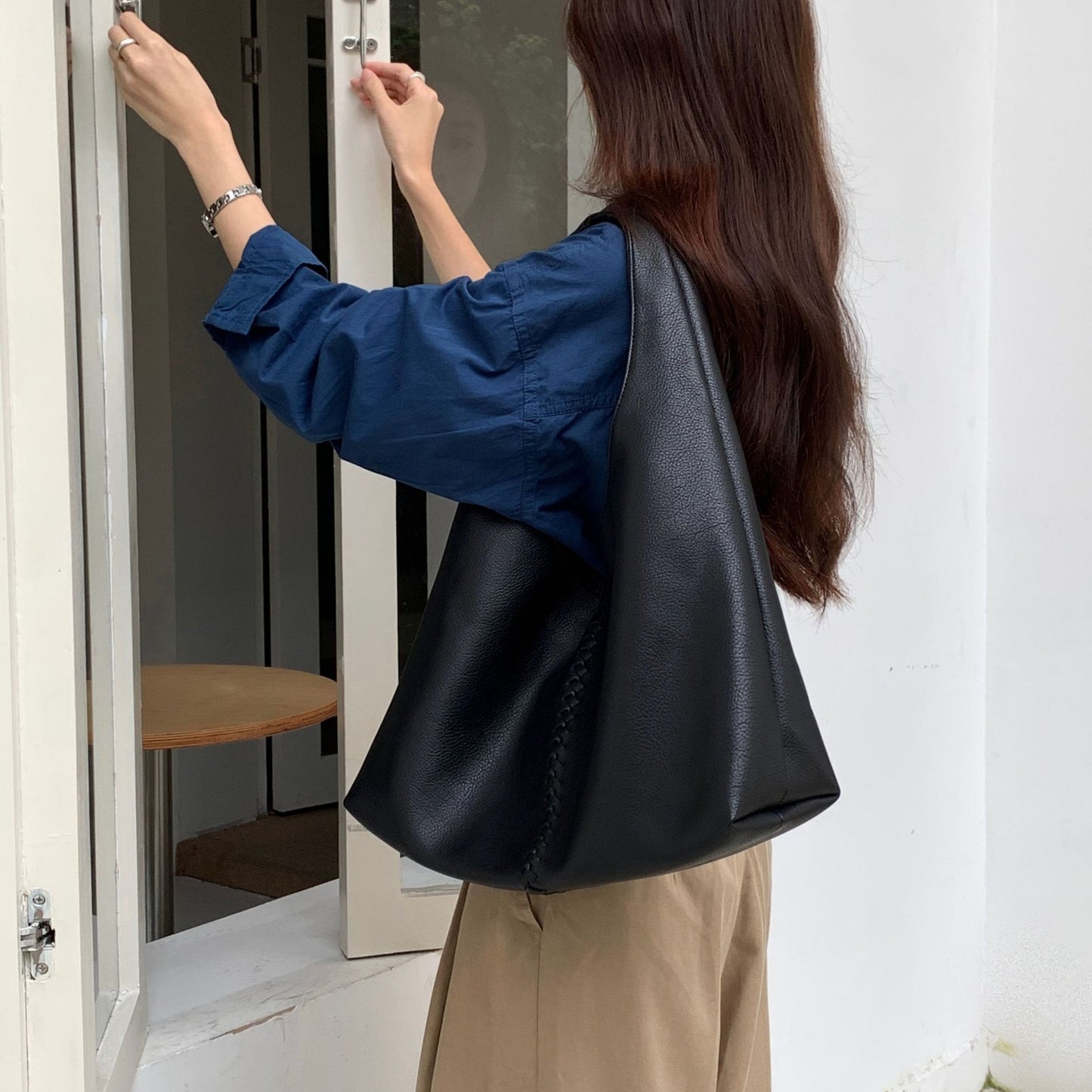 Women's Minority Female Commuter High-grade Sense Large Capacity Women's Handbag