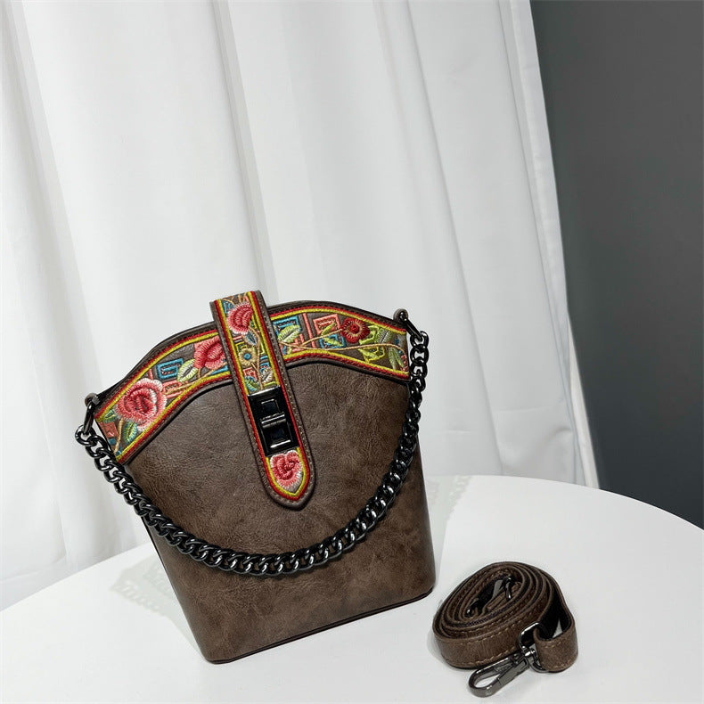 Women's Style Simple Versatile Ethnic Texture Large Shoulder Bags