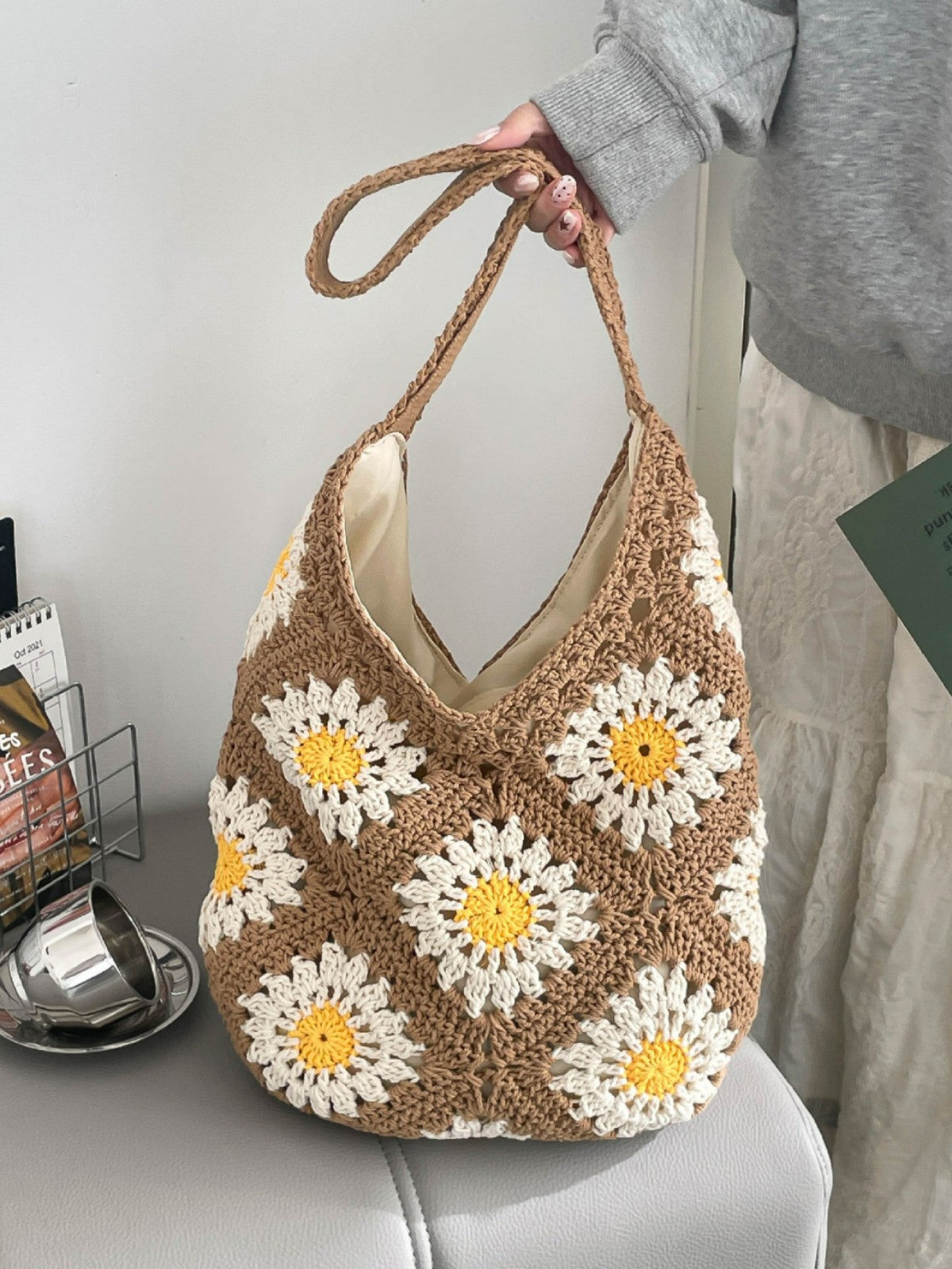 Women's Korean Niche Design Hollow Sunflower Large Capacity For Women's Shoulder Bag