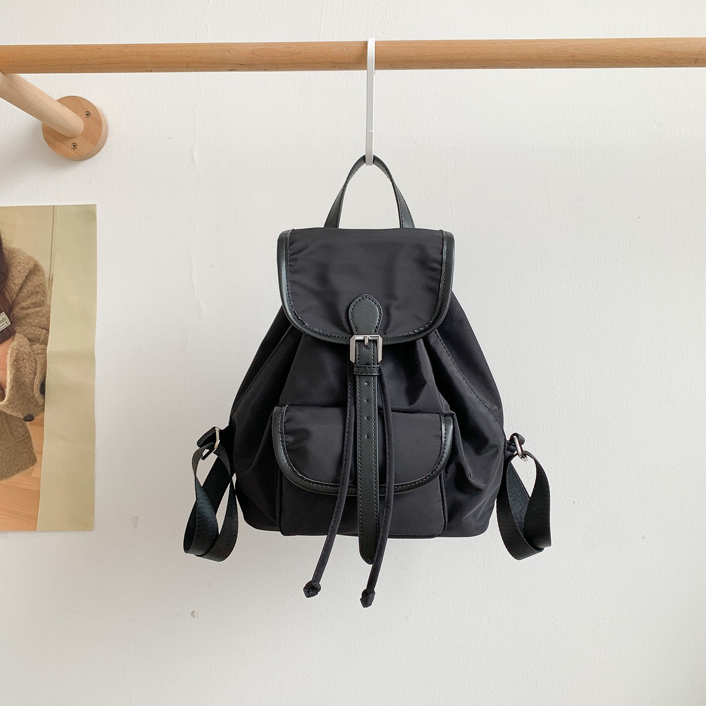 Women's Summer Nylon Korean Lightweight Simple Fashion Women's Backpack