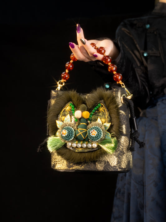 Head Chinese Style Embroidery Match With Bucket Bag