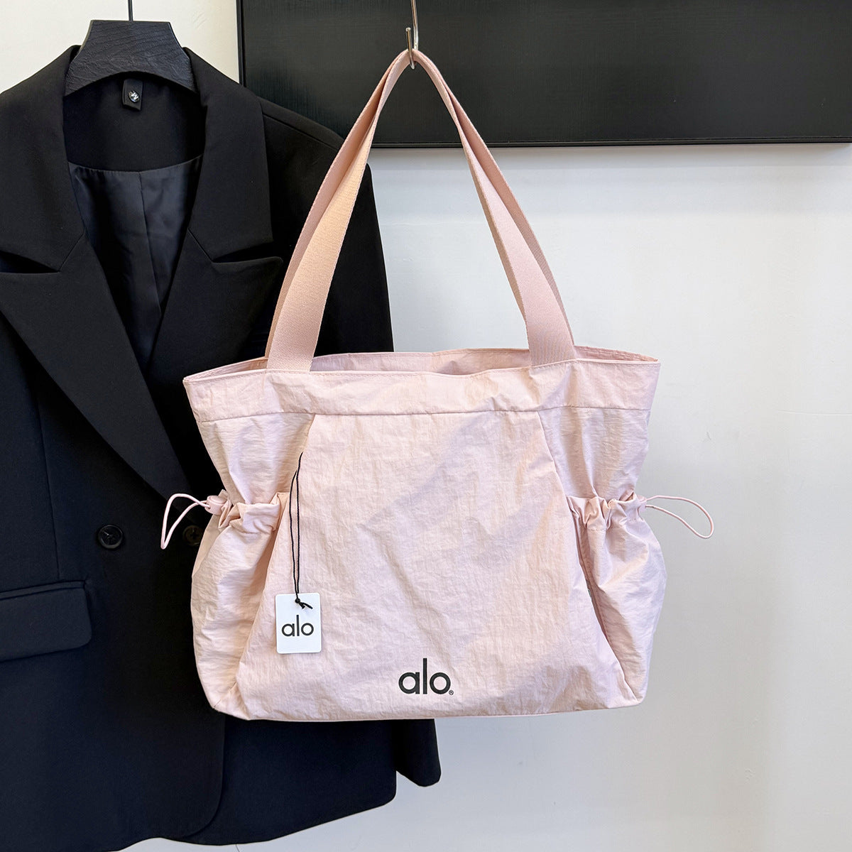 Classic Women's Retro Commuter Lightweight Popular Tote Bag