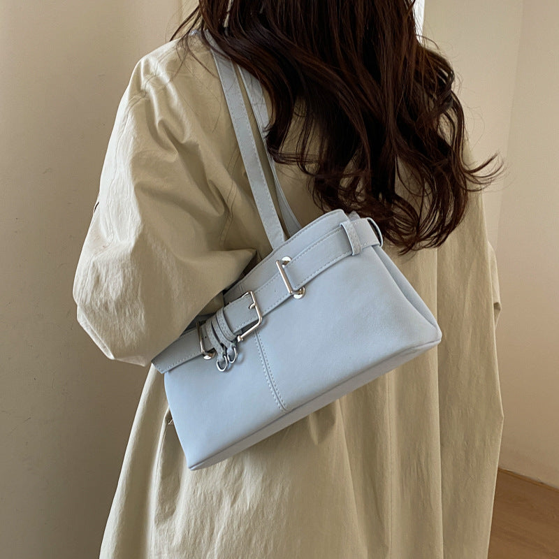 Women's Retro Minority Motorcycle Fashion Large Capacity Portable Bags