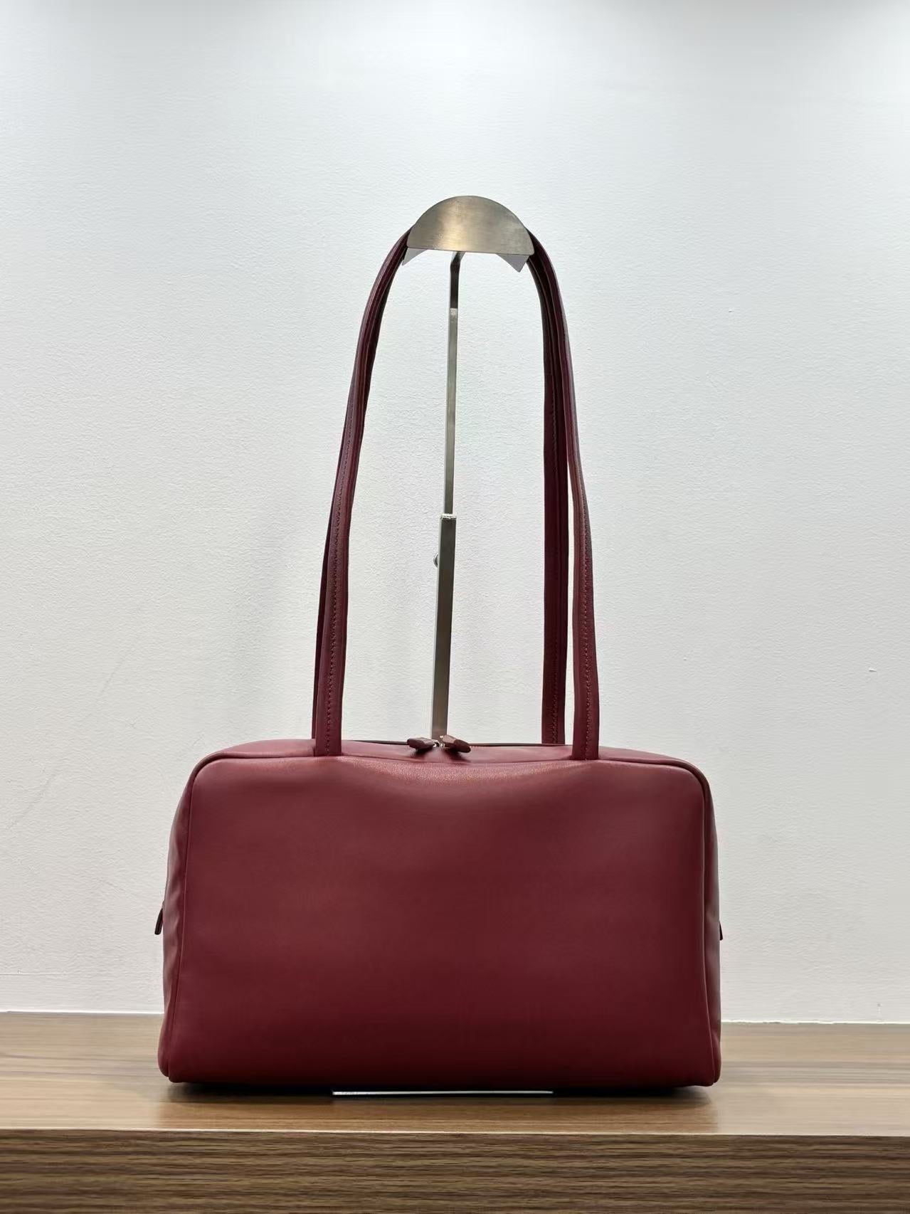 Women's Simple Leather First Layer Cowhide Portable Bags