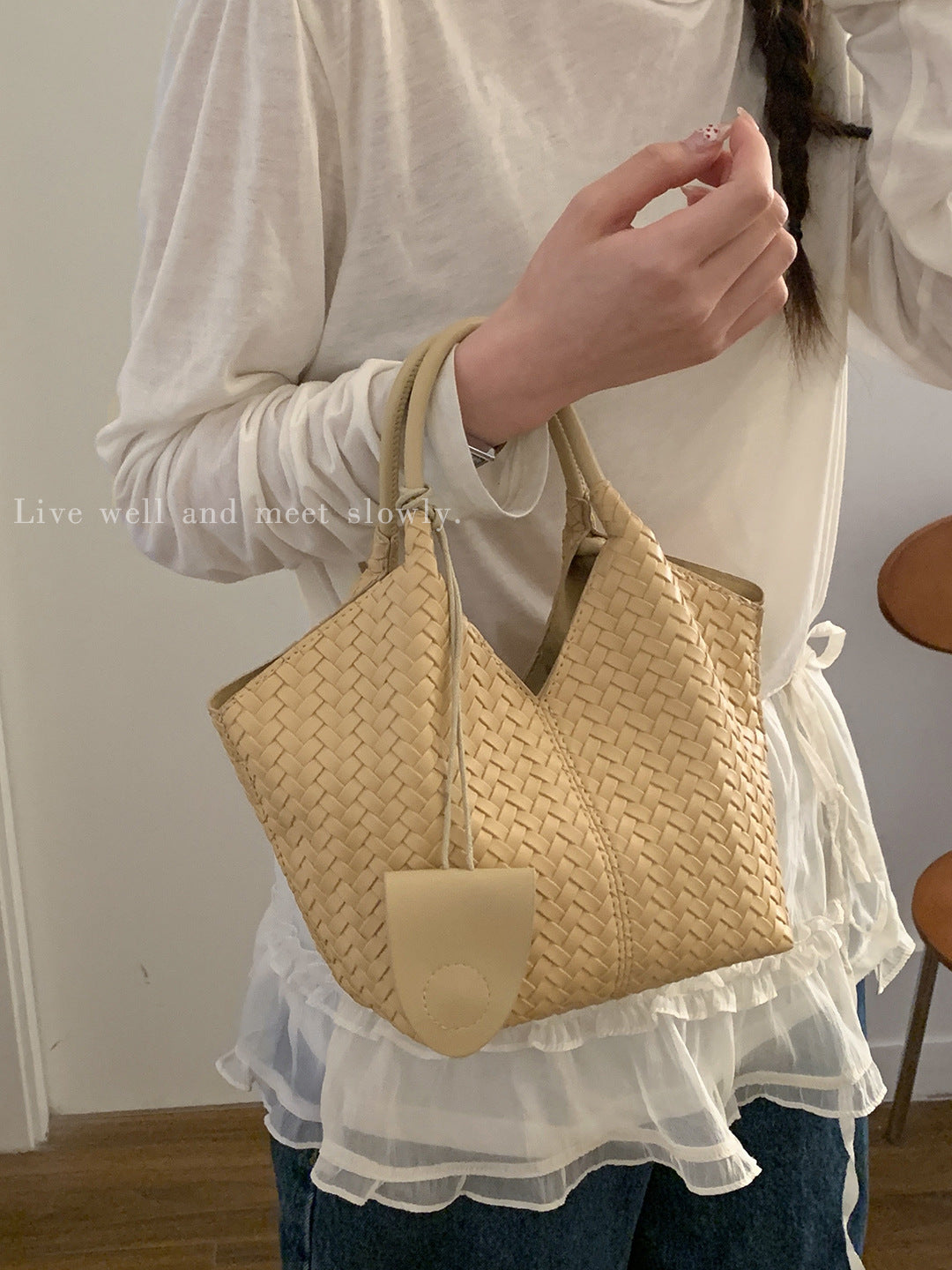 Women's Texture Large Capacity Simple Woven Vegetable Tote Bag