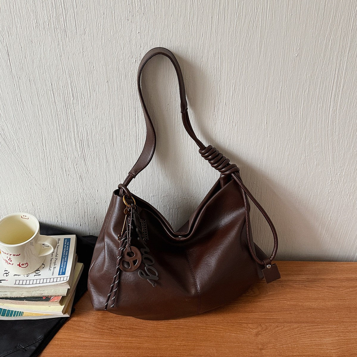 Large Capacity Korean Style Simple Western Lazy Minority Tote Bag