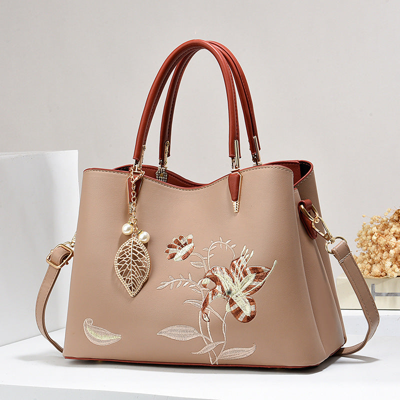 Women's Fashion Large Capacity Embroidered Mother Women's Shoulder Bag