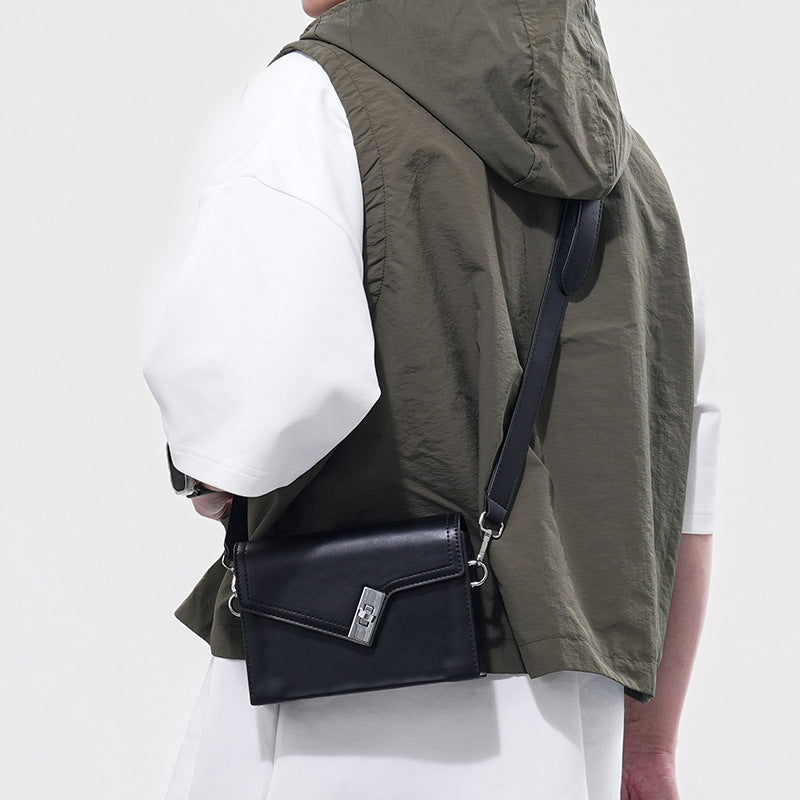 Men's & Women's Hard Box Button Pouch Simple Fashion Bags