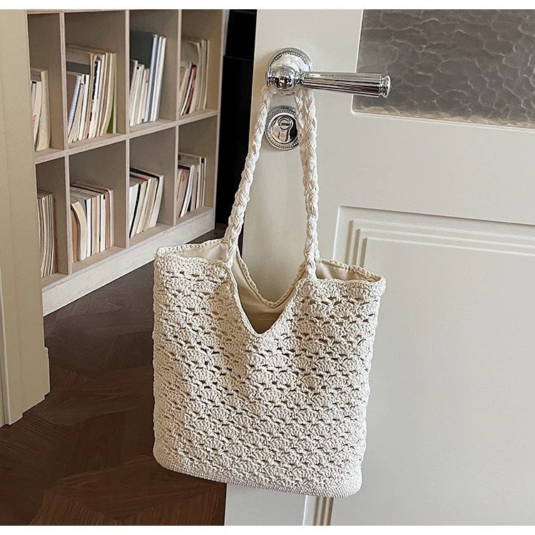 Women's Hand-woven Underarm Large Capacity Totes High-grade Niche Bags