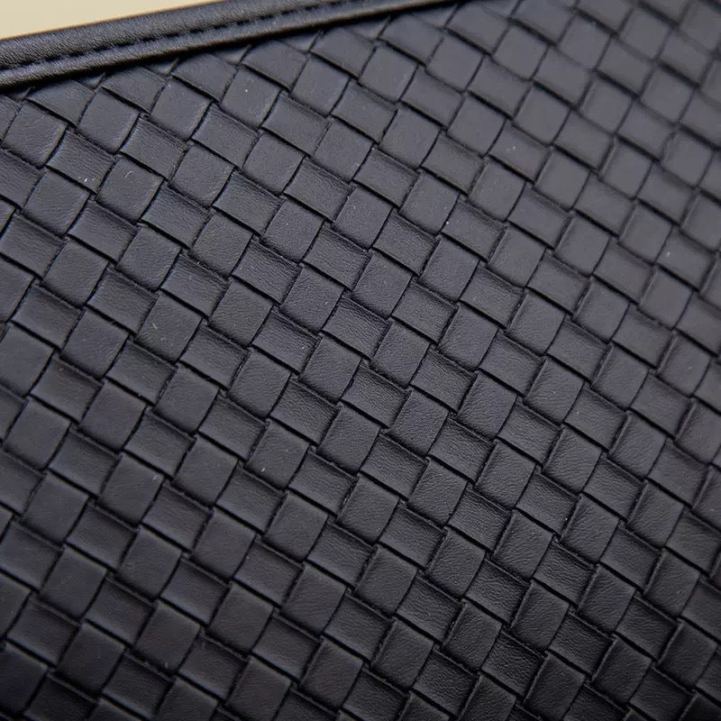 Men's Business Embossed Woven Large Capacity One Waterproof Men's Messenger Bag