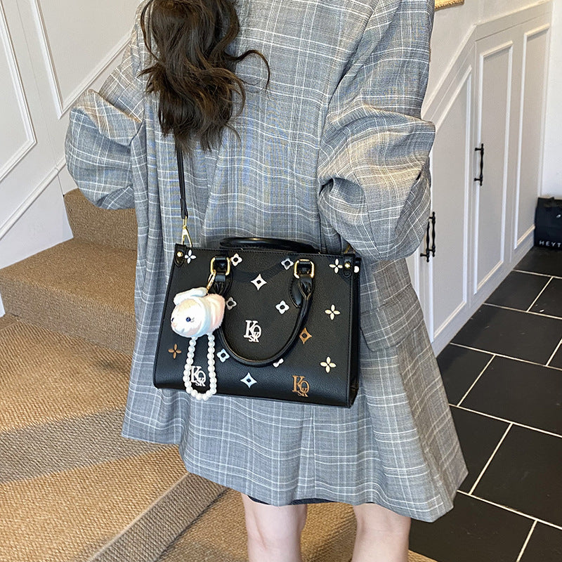 Popular Super Embroidered Good-looking Contrast Color Cute Small Square Bags