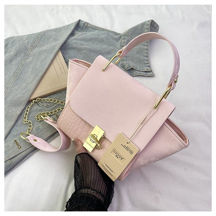 Women's Retro Design Popular Chain Portable Bags