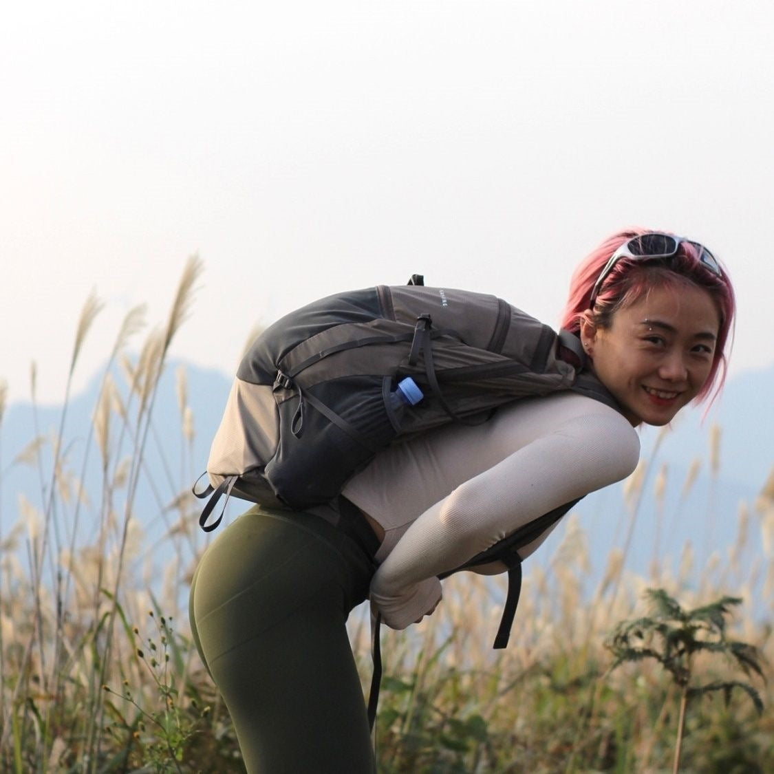 Renaissance Lightweight Waterproof Tourism On Foot Women's Backpack
