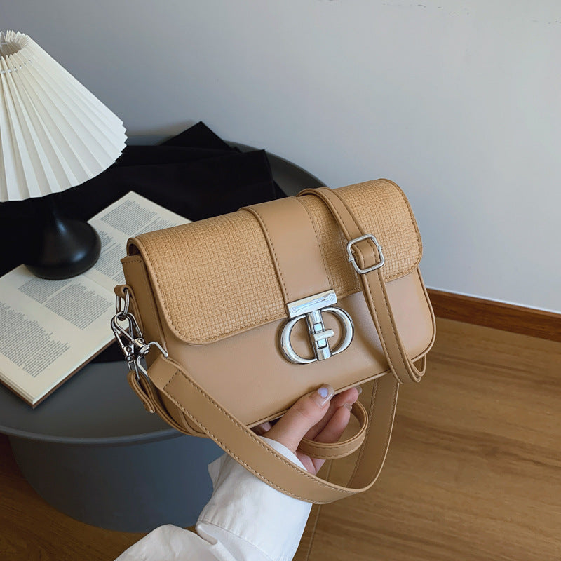 Women's Retro Minority Design Fashionable Chain High Sense Women's Messenger Bag