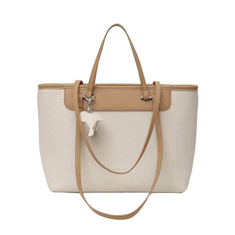 Portable Retro Fashionable Large Capacity Underarm Bags