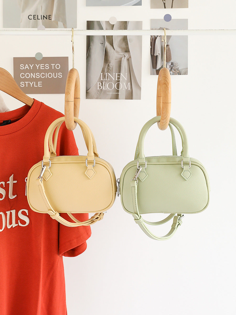 Women's Retro Simple Portable Boston Solid Color High Sense Soft Leather Women's Messenger Bag