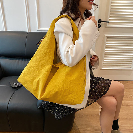 Women's Versatile Large Capacity Commuter Fashion Canvas Underarm Bag