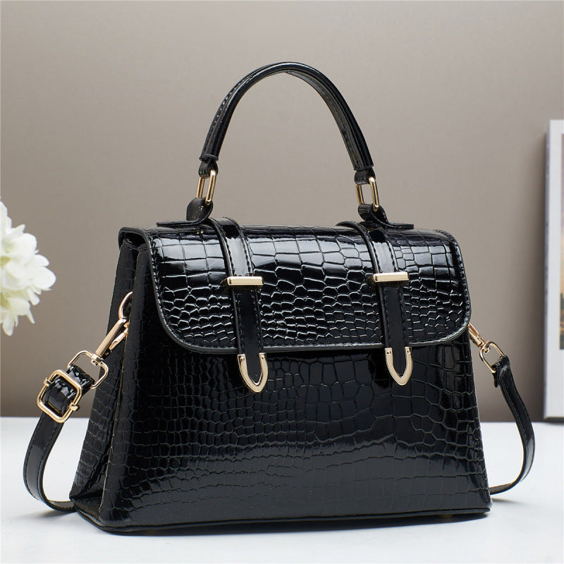 Popular Women's Crocodile Pattern Bright Leather Women's Handbag