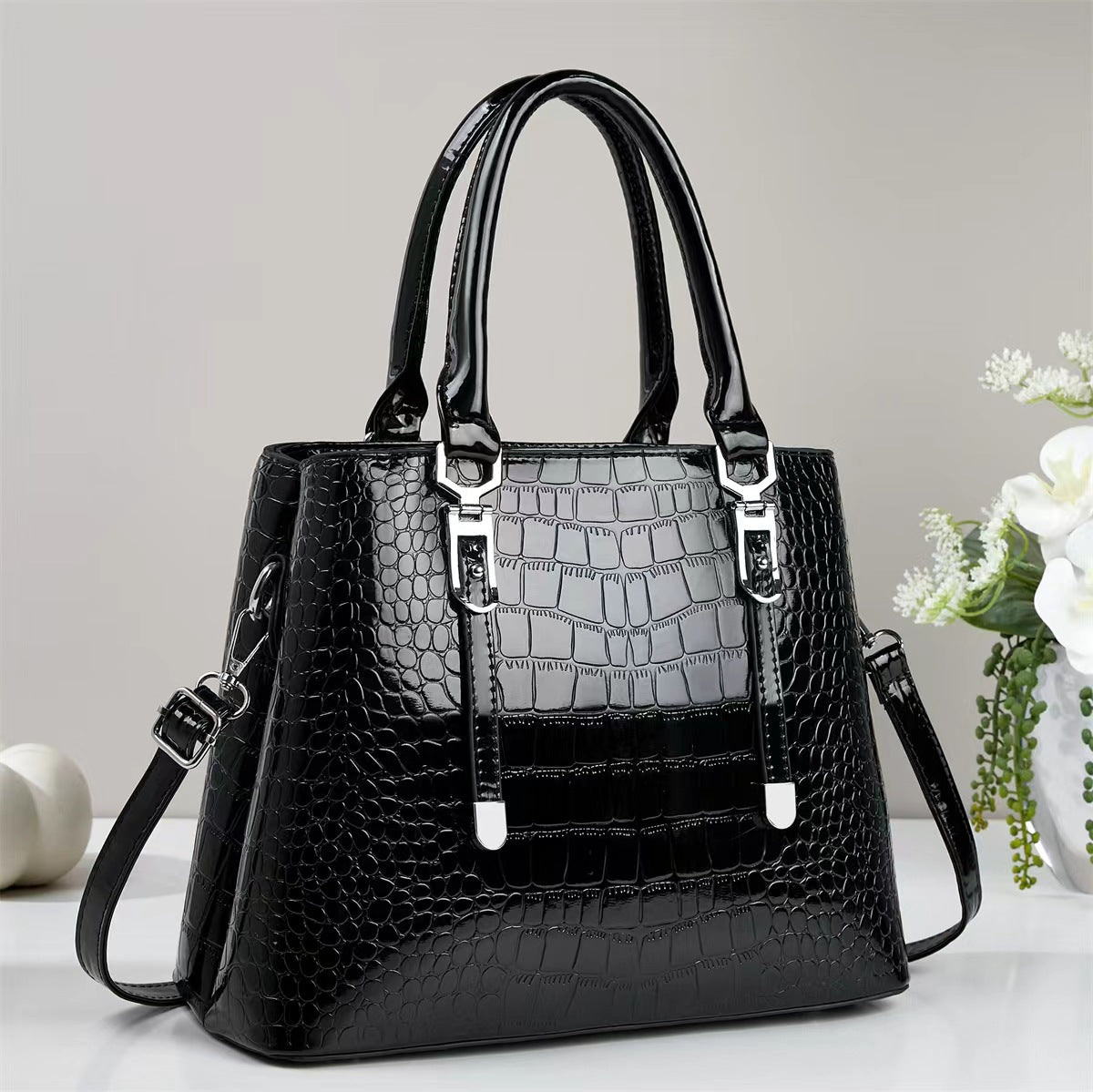 Comfortable Classic Women's Elegant Large Capacity Bags
