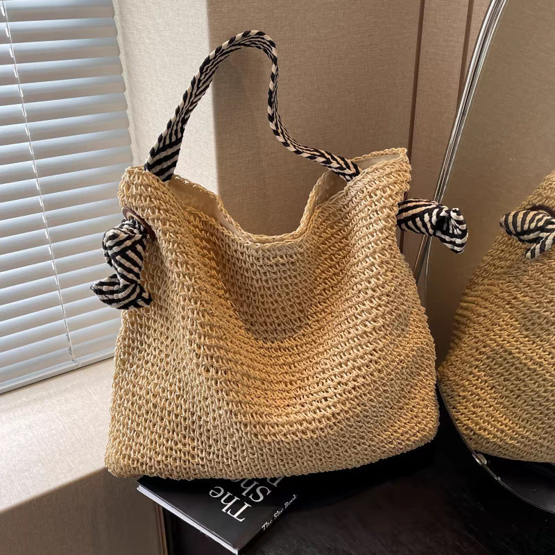 Women's Idle Style Straw Woven Vacation Large Capacity Women's Shoulder Bag