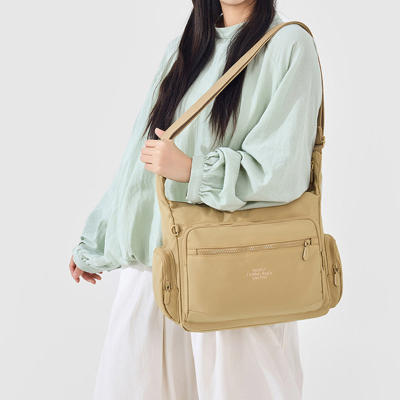 Women's Capacity Outdoors Commute Nylon Cloth Mobile Women's Shoulder Bag