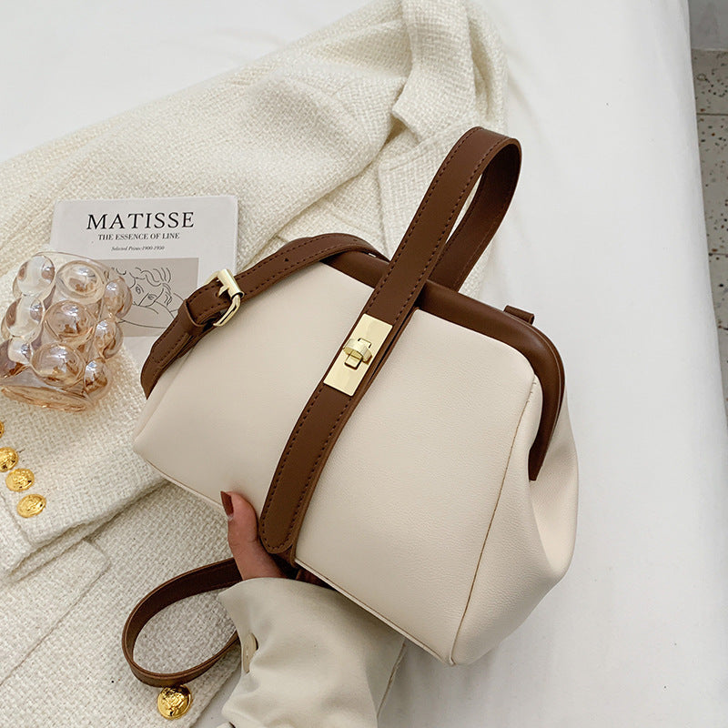 Women's High Sense Design Fashion Retro Textured Bags