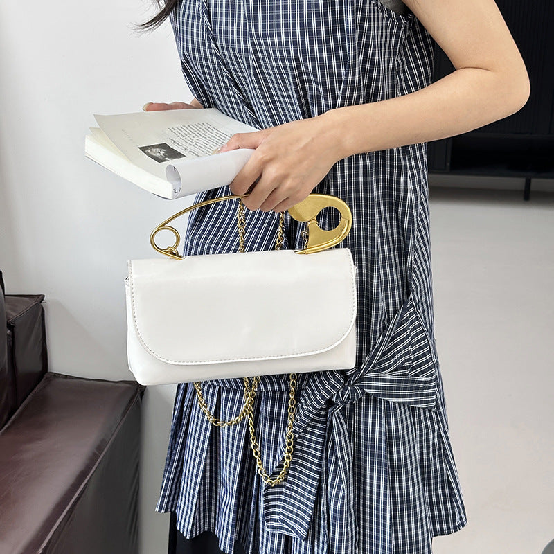 Women's Personalized Paper Clip Fashionable Korean Style Chain Portable Bags