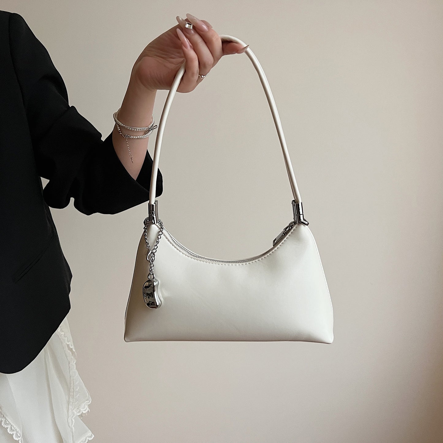 Women's Retro Pillow Simple Commute Niche Trendy Shoulder Bags