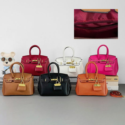 Unique Classy Women's Platinum Large Capacity Women's Shoulder Bag